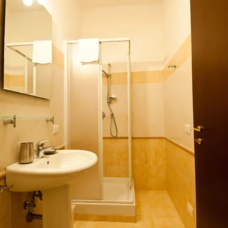 Services Porta Castello 3*