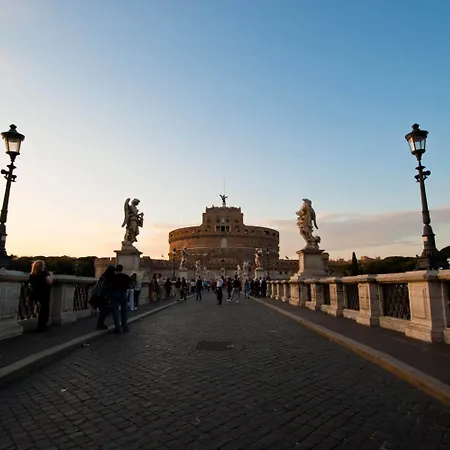 Services Porta Castello فندق مبيت وإفطار