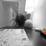 城堡门罗马服务式酒店 3*