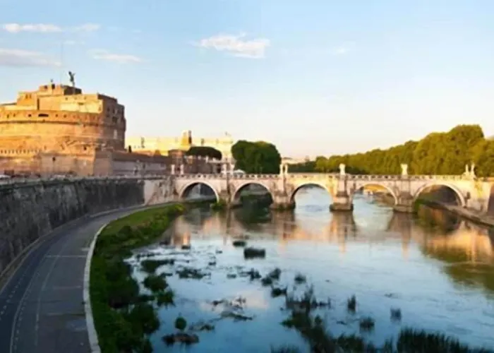 Services Porta Castello