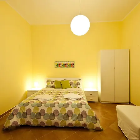 Bed & Breakfast Services Porta Castello Rom